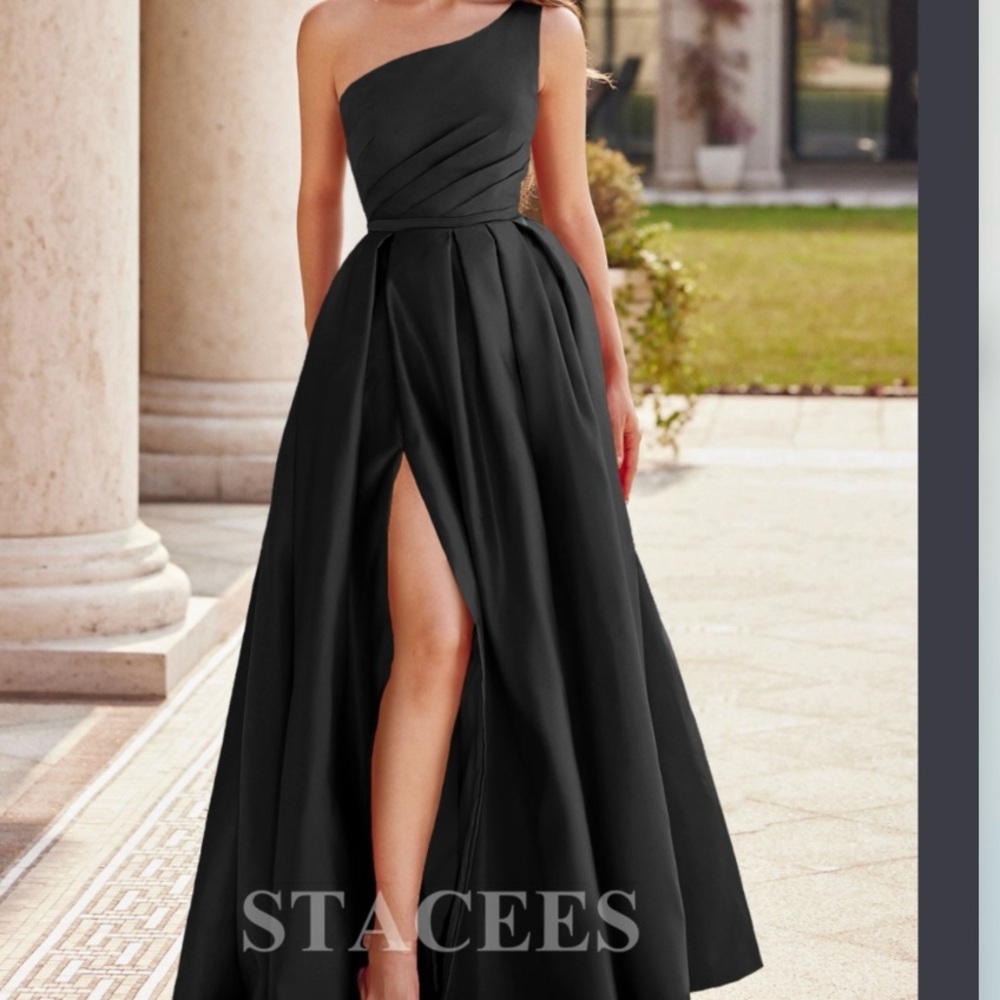 Women's One Shoulder Black Dress